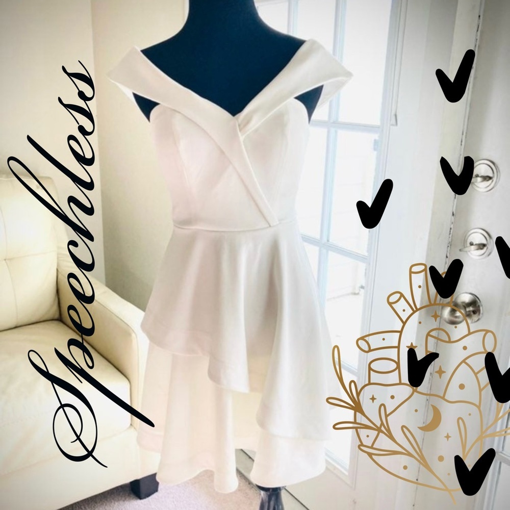 Speechless White Contemporary Fit and Flare Cocktail Dress Size 1